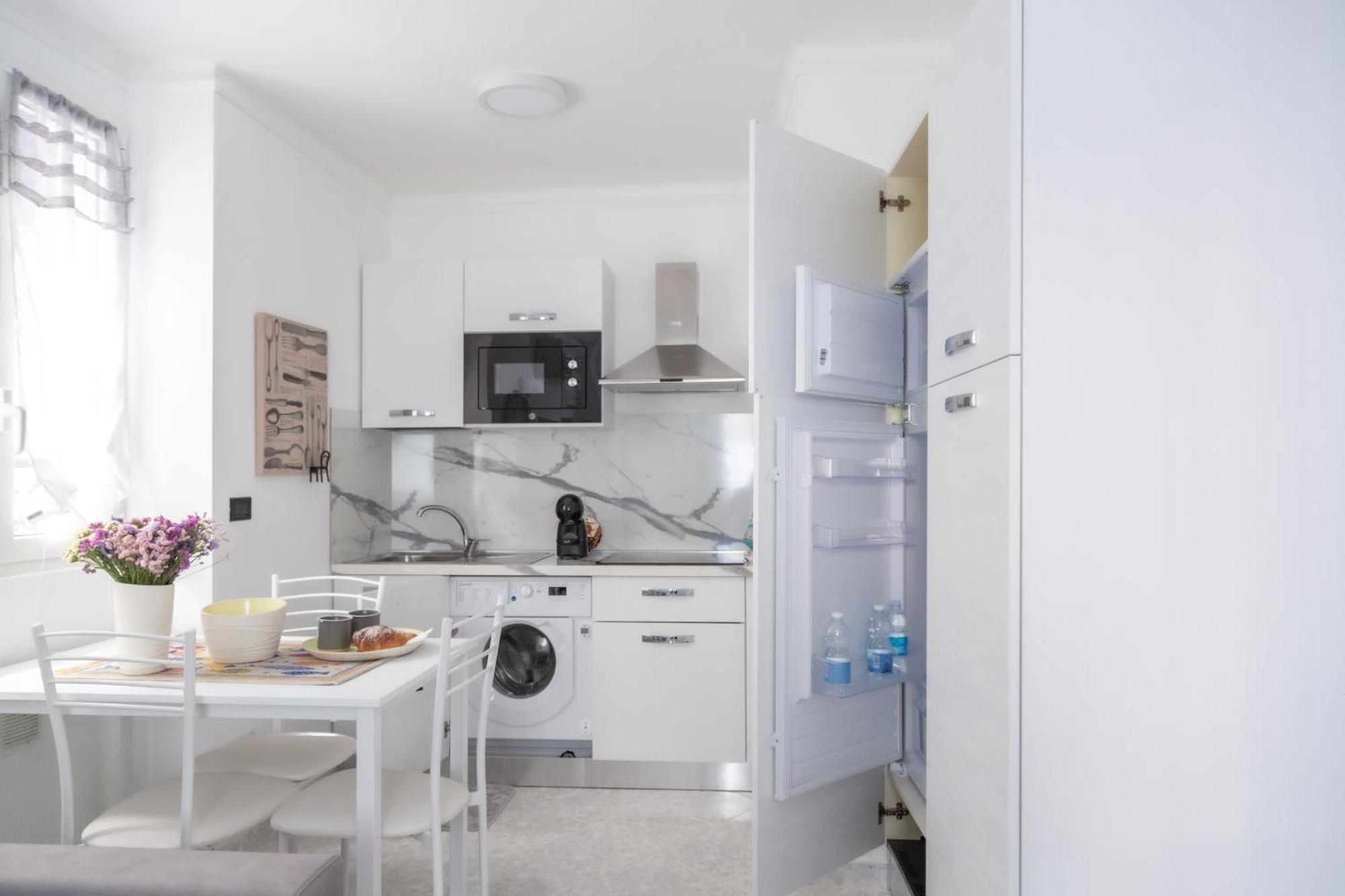 Casa Liri Sanremo -Centrale, Moderna, 5Min Spiaggia, Ariston- Bagian luar foto
